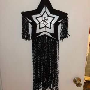 🖤🖤solid black handcrafted star ⭐️ dreamcatcher 🖤🖤